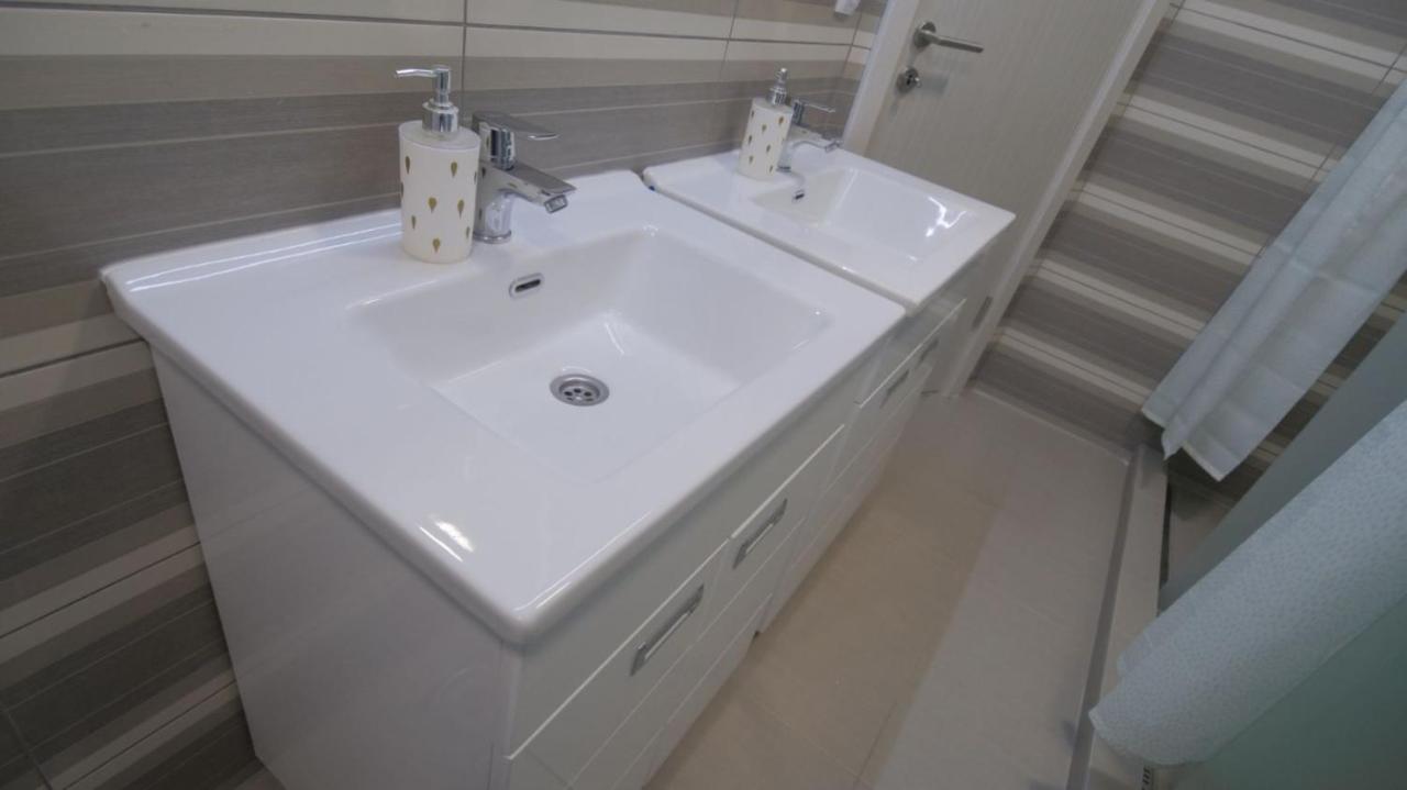 Stella Di Notte Vip Hostel Beograd Bagian luar foto